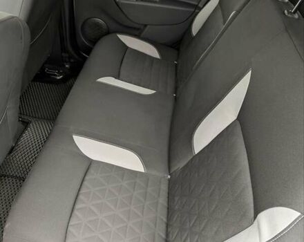 Серый Рено Сандеро СтэпВэй, объемом двигателя 1.6 л и пробегом 180 тыс. км за 6955 $, фото 10 на Automoto.ua