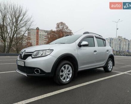 Серый Рено Сандеро СтэпВэй, объемом двигателя 1.6 л и пробегом 180 тыс. км за 6955 $, фото 8 на Automoto.ua