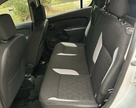 Серый Рено Сандеро СтэпВэй, объемом двигателя 1.5 л и пробегом 115 тыс. км за 6200 $, фото 17 на Automoto.ua