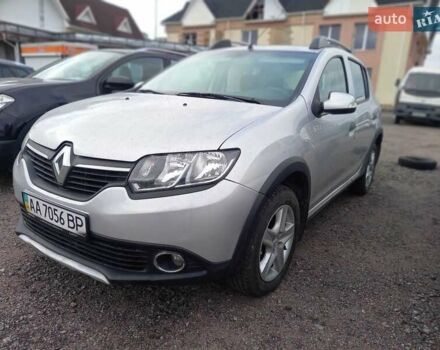 Серый Рено Сандеро СтэпВэй, объемом двигателя 1.5 л и пробегом 97 тыс. км за 7800 $, фото 1 на Automoto.ua