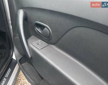 Серый Рено Сандеро СтэпВэй, объемом двигателя 1.5 л и пробегом 97 тыс. км за 7800 $, фото 17 на Automoto.ua