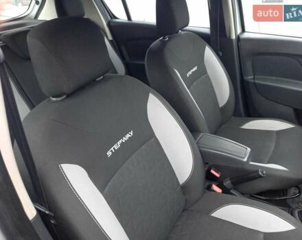 Серый Рено Сандеро СтэпВэй, объемом двигателя 1.5 л и пробегом 97 тыс. км за 7800 $, фото 18 на Automoto.ua