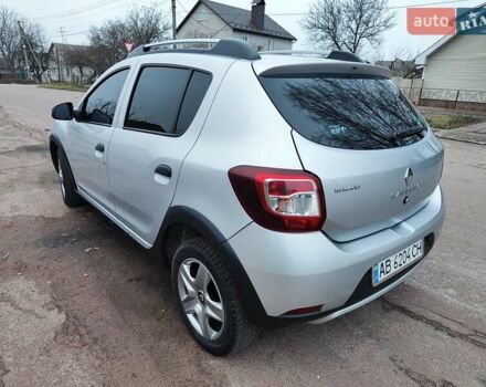 Сірий Рено Сандеро СтепВей, об'ємом двигуна 1.5 л та пробігом 120 тис. км за 8250 $, фото 4 на Automoto.ua