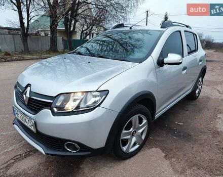 Сірий Рено Сандеро СтепВей, об'ємом двигуна 1.5 л та пробігом 120 тис. км за 8250 $, фото 2 на Automoto.ua
