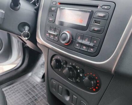 Сірий Рено Сандеро СтепВей, об'ємом двигуна 1.5 л та пробігом 120 тис. км за 8250 $, фото 19 на Automoto.ua