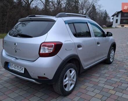 Серый Рено Сандеро СтэпВэй, объемом двигателя 1.46 л и пробегом 90 тыс. км за 9500 $, фото 4 на Automoto.ua