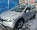 Серый Рено Сандеро СтэпВэй, объемом двигателя 1.46 л и пробегом 217 тыс. км за 7200 $, фото 1 на Automoto.ua