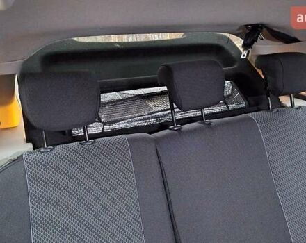 Серый Рено Сандеро СтэпВэй, объемом двигателя 1.46 л и пробегом 90 тыс. км за 9500 $, фото 30 на Automoto.ua