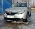 Серый Рено Сандеро СтэпВэй, объемом двигателя 1.46 л и пробегом 217 тыс. км за 7200 $, фото 15 на Automoto.ua