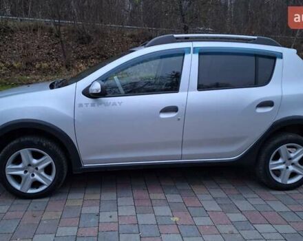 Серый Рено Сандеро СтэпВэй, объемом двигателя 1.46 л и пробегом 90 тыс. км за 9500 $, фото 1 на Automoto.ua