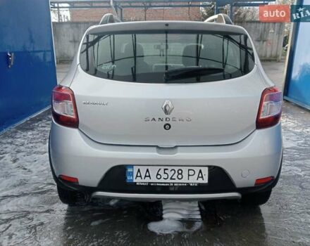 Серый Рено Сандеро СтэпВэй, объемом двигателя 1.46 л и пробегом 217 тыс. км за 7200 $, фото 7 на Automoto.ua