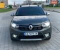 Сірий Рено Сандеро СтепВей, об'ємом двигуна 1.46 л та пробігом 80 тис. км за 12000 $, фото 5 на Automoto.ua