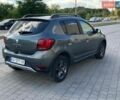 Сірий Рено Сандеро СтепВей, об'ємом двигуна 1.46 л та пробігом 80 тис. км за 12000 $, фото 13 на Automoto.ua