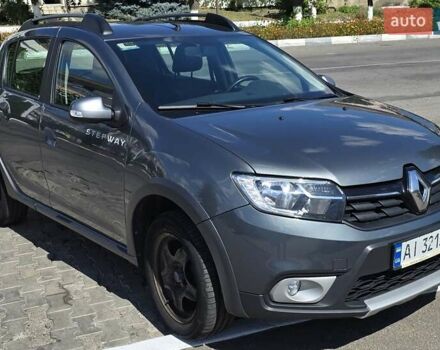 Сірий Рено Сандеро СтепВей, об'ємом двигуна 1.46 л та пробігом 138 тис. км за 11000 $, фото 6 на Automoto.ua