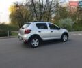 Серый Рено Сандеро СтэпВэй, объемом двигателя 1.46 л и пробегом 148 тыс. км за 10200 $, фото 5 на Automoto.ua