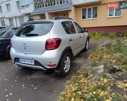Рено Сандеро СтэпВэй 2018 в Житомире на Automoto.ua Серый Рено Сандеро СтэпВэй, объемом двигателя 1.46 л и пробегом 141 тыс. км за 10750 $, фото 2 на Automoto.ua