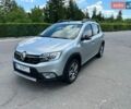 Сірий Рено Сандеро СтепВей, об'ємом двигуна 1.46 л та пробігом 192 тис. км за 9800 $, фото 1 на Automoto.ua