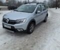 Серый Рено Сандеро СтэпВэй, объемом двигателя 1.46 л и пробегом 118 тыс. км за 10900 $, фото 5 на Automoto.ua