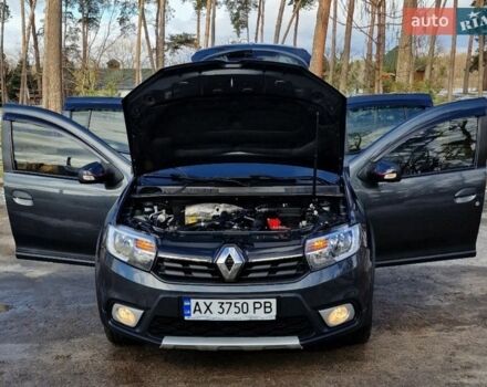 Сірий Рено Сандеро СтепВей, об'ємом двигуна 0.9 л та пробігом 59 тис. км за 10870 $, фото 53 на Automoto.ua