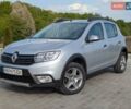 Сірий Рено Сандеро СтепВей, об'ємом двигуна 1.46 л та пробігом 71 тис. км за 12700 $, фото 1 на Automoto.ua