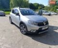 Серый Рено Сандеро СтэпВэй, объемом двигателя 1.5 л и пробегом 192 тыс. км за 10700 $, фото 1 на Automoto.ua