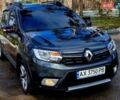 Сірий Рено Сандеро СтепВей, об'ємом двигуна 0.9 л та пробігом 59 тис. км за 10870 $, фото 2 на Automoto.ua