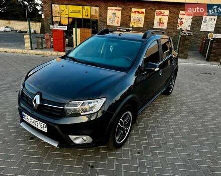 Сірий Рено Сандеро СтепВей, об'ємом двигуна 1.5 л та пробігом 175 тис. км за 10500 $, фото 2 на Automoto.ua