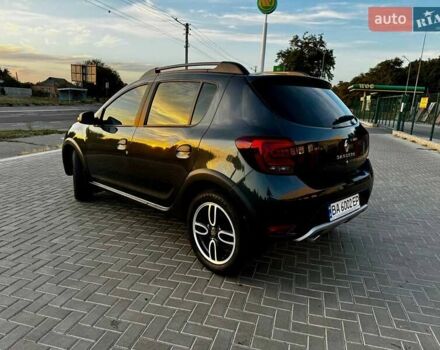 Сірий Рено Сандеро СтепВей, об'ємом двигуна 1.5 л та пробігом 175 тис. км за 10500 $, фото 5 на Automoto.ua