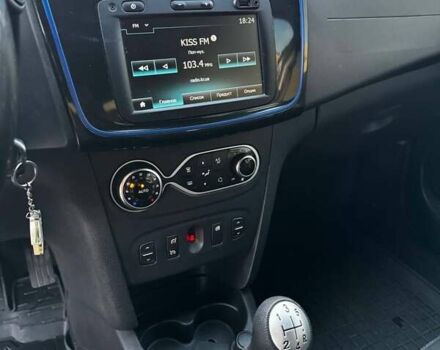 Сірий Рено Сандеро СтепВей, об'ємом двигуна 1.5 л та пробігом 175 тис. км за 10500 $, фото 20 на Automoto.ua