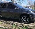 Сірий Рено Сандеро СтепВей, об'ємом двигуна 1.46 л та пробігом 74 тис. км за 12600 $, фото 1 на Automoto.ua
