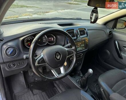 Сірий Рено Сандеро СтепВей, об'ємом двигуна 1.5 л та пробігом 175 тис. км за 10500 $, фото 16 на Automoto.ua
