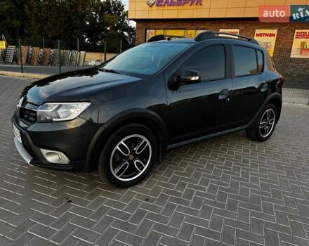 Сірий Рено Сандеро СтепВей, об'ємом двигуна 1.5 л та пробігом 175 тис. км за 10500 $, фото 1 на Automoto.ua