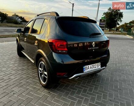 Сірий Рено Сандеро СтепВей, об'ємом двигуна 1.5 л та пробігом 175 тис. км за 10500 $, фото 6 на Automoto.ua