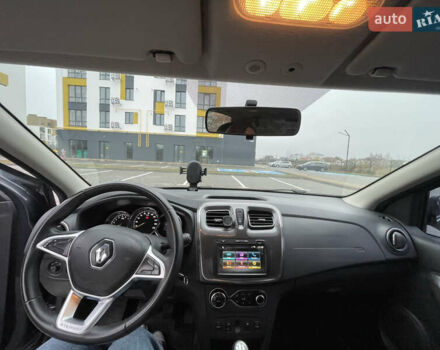 Серый Рено Сандеро СтэпВэй, объемом двигателя 1.5 л и пробегом 233 тыс. км за 12000 $, фото 27 на Automoto.ua