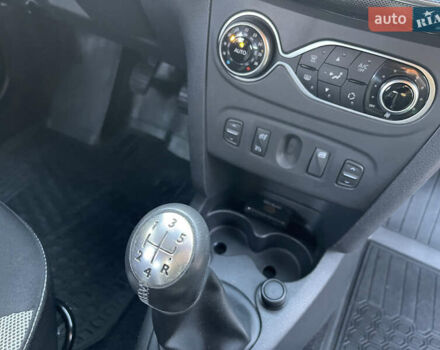 Сірий Рено Сандеро СтепВей, об'ємом двигуна 1.5 л та пробігом 40 тис. км за 12600 $, фото 14 на Automoto.ua