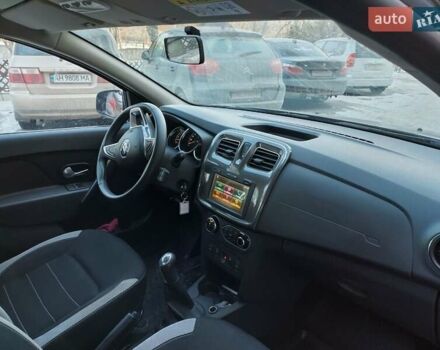 Сірий Рено Сандеро СтепВей, об'ємом двигуна 1.46 л та пробігом 27 тис. км за 13500 $, фото 13 на Automoto.ua
