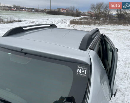Серый Рено Сандеро СтэпВэй, объемом двигателя 1.5 л и пробегом 67 тыс. км за 5500 $, фото 13 на Automoto.ua