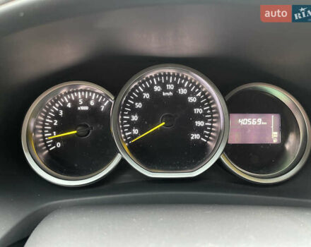 Сірий Рено Сандеро СтепВей, об'ємом двигуна 1.5 л та пробігом 40 тис. км за 12600 $, фото 23 на Automoto.ua