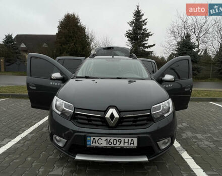 Серый Рено Сандеро СтэпВэй, объемом двигателя 1.5 л и пробегом 233 тыс. км за 12000 $, фото 45 на Automoto.ua