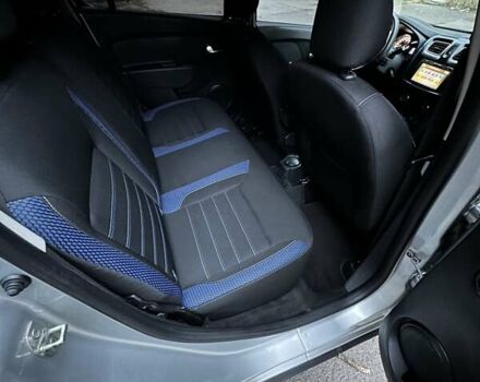 Серый Рено Сандеро СтэпВэй, объемом двигателя 1.46 л и пробегом 38 тыс. км за 12000 $, фото 9 на Automoto.ua