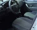Серый Рено Сандеро СтэпВэй, объемом двигателя 1.6 л и пробегом 182 тыс. км за 7850 $, фото 6 на Automoto.ua