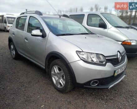 Серый Рено Сандеро СтэпВэй, объемом двигателя 1.5 л и пробегом 97 тыс. км за 7800 $, фото 1 на Automoto.ua