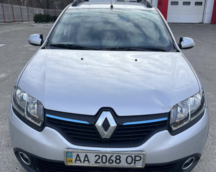 Серый Рено Сандеро СтэпВэй, объемом двигателя 1.5 л и пробегом 180 тыс. км за 6500 $, фото 1 на Automoto.ua