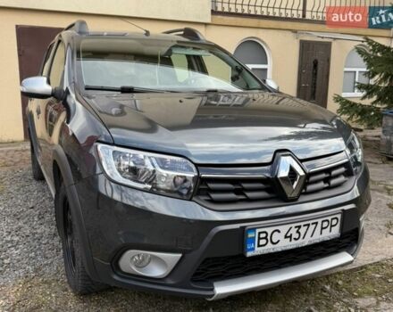 Серый Рено Сандеро СтэпВэй, объемом двигателя 1.46 л и пробегом 126 тыс. км за 9900 $, фото 1 на Automoto.ua