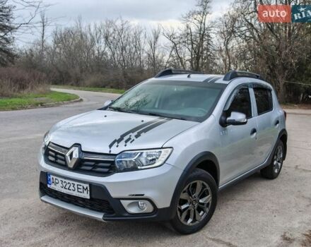 Серый Рено Сандеро СтэпВэй, объемом двигателя 1.5 л и пробегом 114 тыс. км за 12600 $, фото 1 на Automoto.ua