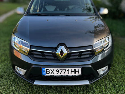 Рено Сандеро СтэпВэй 2021 в Харькове на Automoto.ua Серый Рено Сандеро СтэпВэй, объемом двигателя 0.9 л и пробегом 34 тыс. км за 12300 $, фото 1 на Automoto.ua