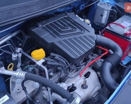 Синій Рено Сандеро СтепВей, об'ємом двигуна 1.6 л та пробігом 115 тис. км за 8300 $, фото 38 на Automoto.ua