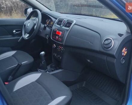 Синій Рено Сандеро СтепВей, об'ємом двигуна 1.6 л та пробігом 115 тис. км за 8300 $, фото 25 на Automoto.ua