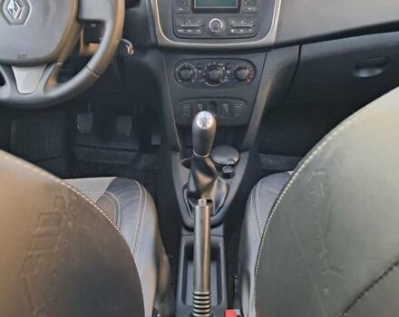 Синій Рено Сандеро СтепВей, об'ємом двигуна 1.5 л та пробігом 120 тис. км за 6550 $, фото 2 на Automoto.ua