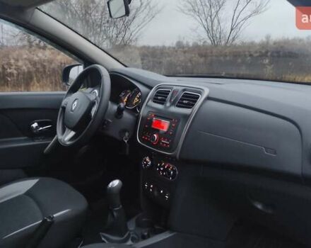 Синій Рено Сандеро СтепВей, об'ємом двигуна 1.6 л та пробігом 115 тис. км за 8300 $, фото 33 на Automoto.ua
